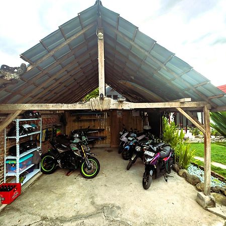Ayumar Homestay Medewi Pulukan Extérieur photo