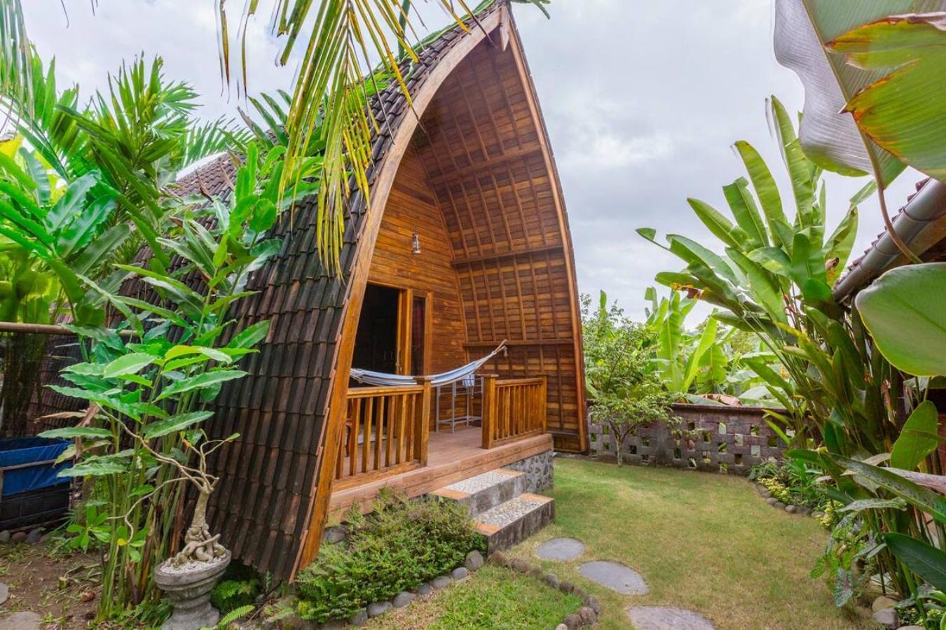 Ayumar Homestay Medewi Pulukan Extérieur photo