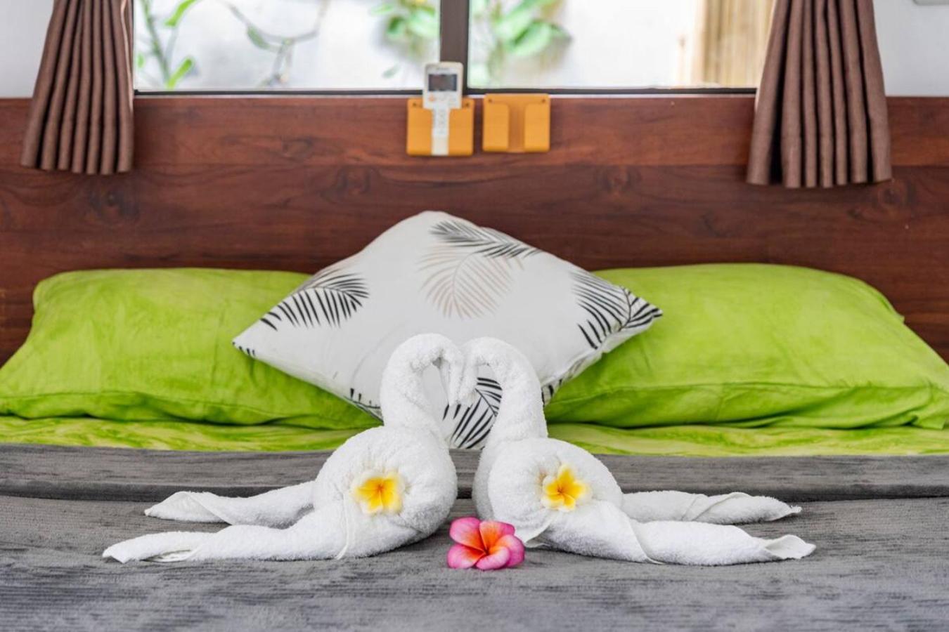 Ayumar Homestay Medewi Pulukan Extérieur photo