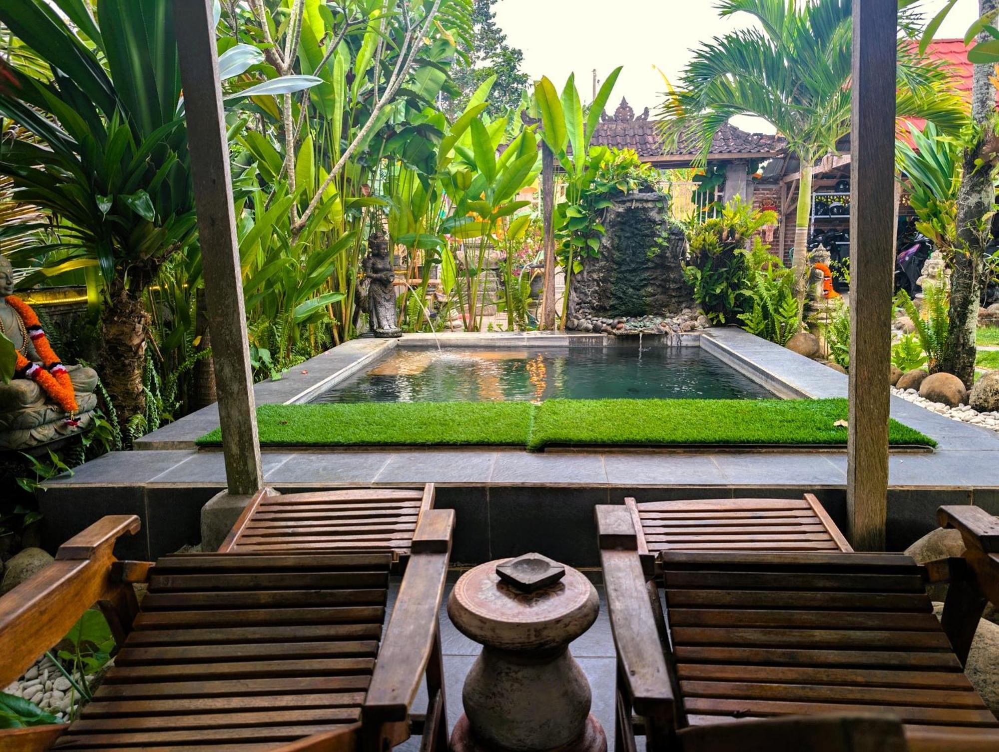 Ayumar Homestay Medewi Pulukan Extérieur photo