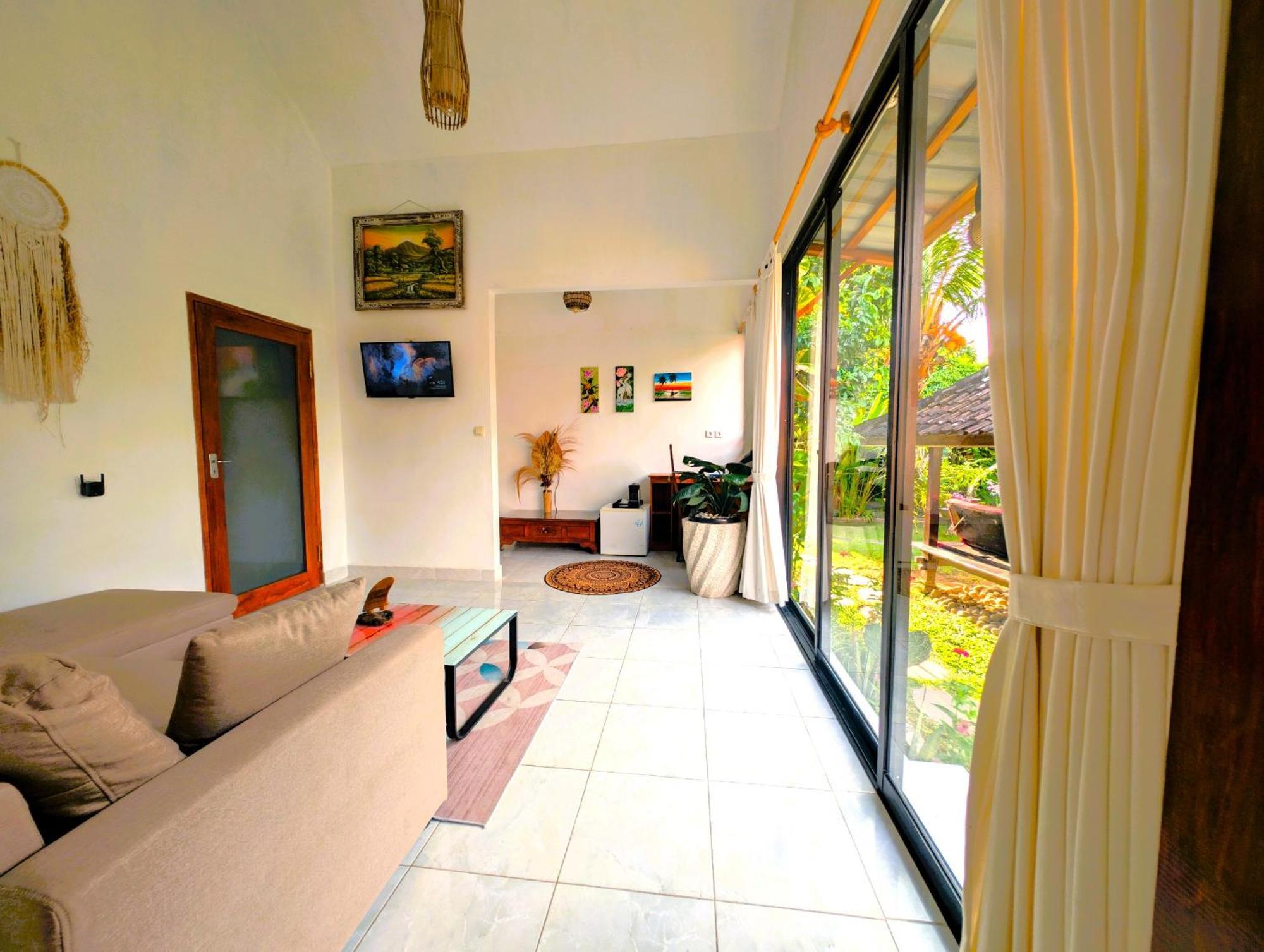 Ayumar Homestay Medewi Pulukan Chambre photo